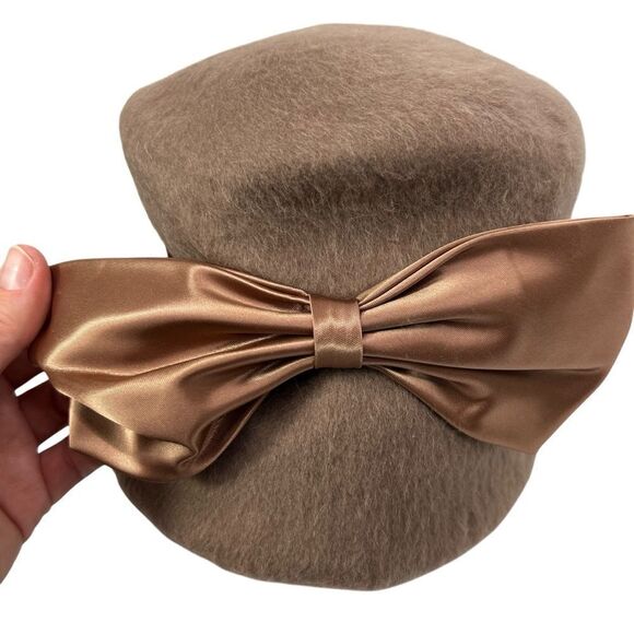 Vintage  Mahara Mohair wool Mid Century modern Ribbon Bow Audrey Hepburn Hat main image 4